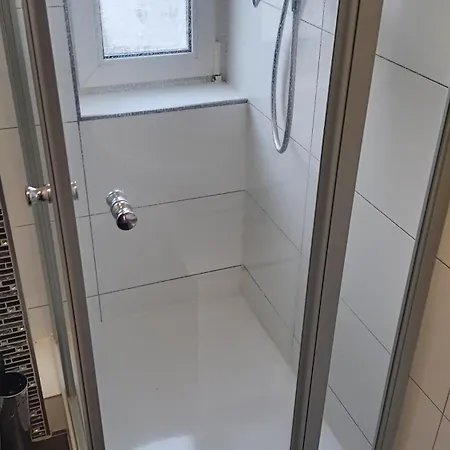 Apartment Haus37 Ruesselsheim